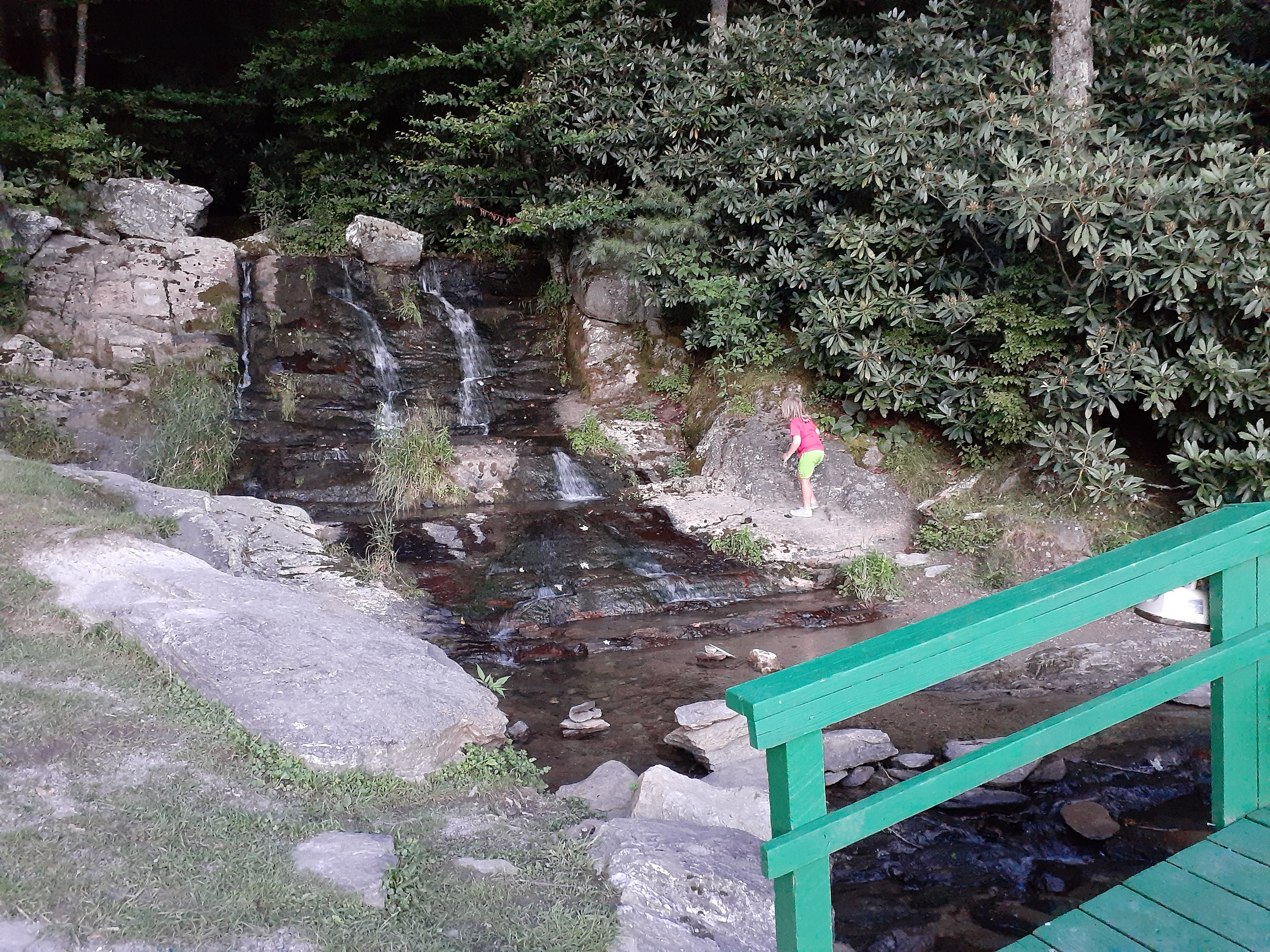 waterfalls park newland nc